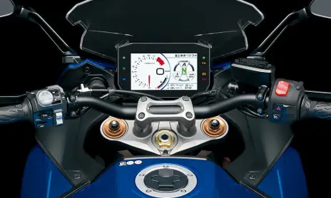 suzuki-gsx-2